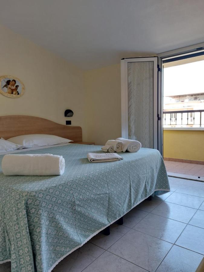 Hotel Villa Aurora Bellaria-Igea Marina Buitenkant foto