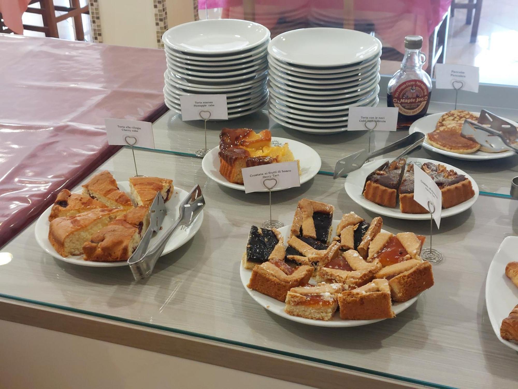 Hotel Villa Aurora Bellaria-Igea Marina Buitenkant foto