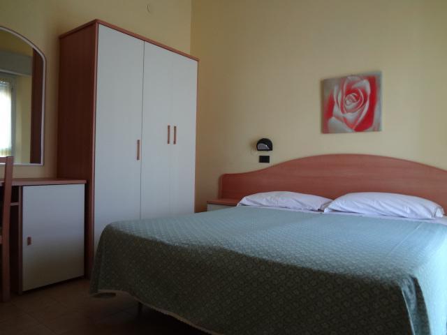 Hotel Villa Aurora Bellaria-Igea Marina Buitenkant foto