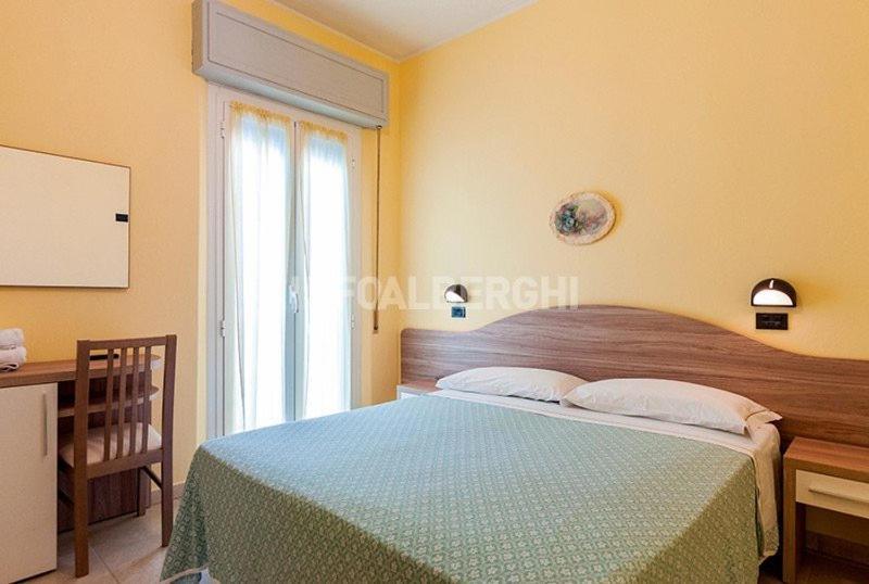 Hotel Villa Aurora Bellaria-Igea Marina Buitenkant foto